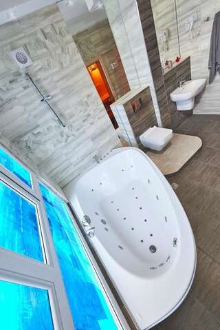 Апартаменты Sauna, Big Jacuzzi , Khreshchatyk apartments Киев Апартаменты с 1 спальней-62
